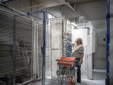 Камера проходная двухпостовая порошковой покраски